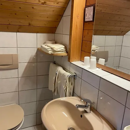 Gaestehaus Moeschel Habitación en casa particular Weiler-Simmerberg