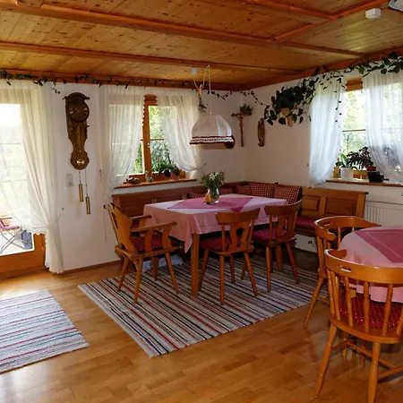 Alloggio in famiglia Gaestehaus Moeschel *